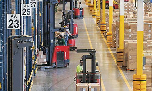 iWAREHOUSE offers comprehensive telematics and fleet management software for any powered industrial vehicle fleet size or mix